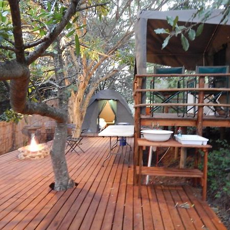 Hotel Woodcutter'S Bush Camp At The Old Trading Post à Wildernis Extérieur photo