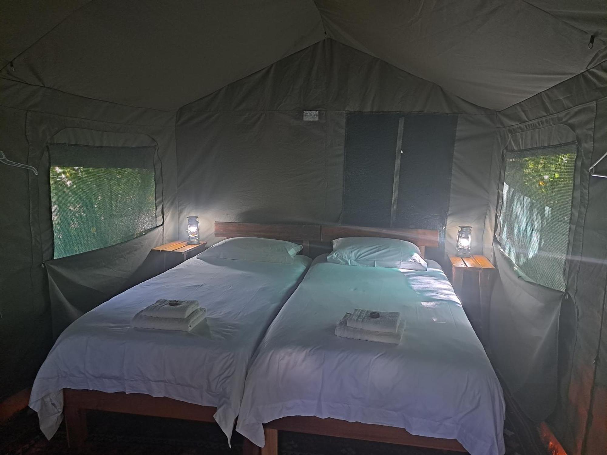 Hotel Woodcutter'S Bush Camp At The Old Trading Post à Wildernis Extérieur photo