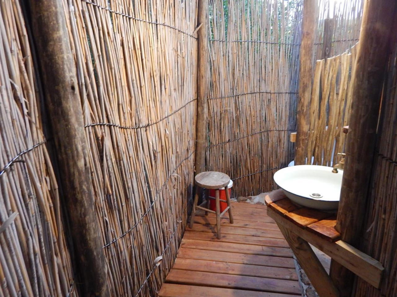 Hotel Woodcutter'S Bush Camp At The Old Trading Post à Wildernis Extérieur photo